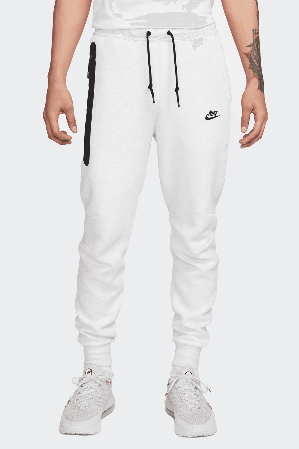 nsw tech fleece joggers