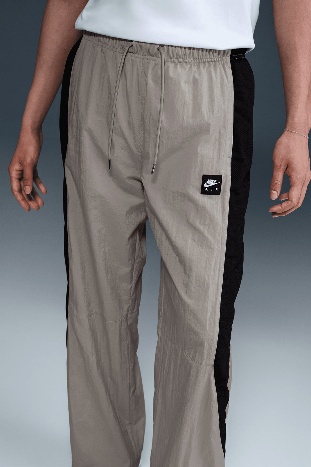 HOKUSPOKUS ■ Air Mesh Track Pants Mercury Mesh Pants - Black/Red | GorillaWearUsa