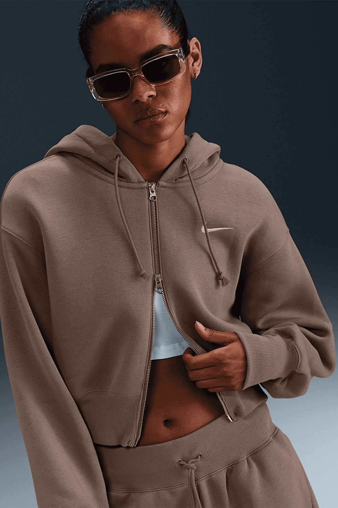 W NSW PHOENIX FLEECE CROPPED HOODIE – Sesinko - Main Image