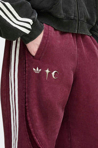 THUG CLUB SWEATPANTS
