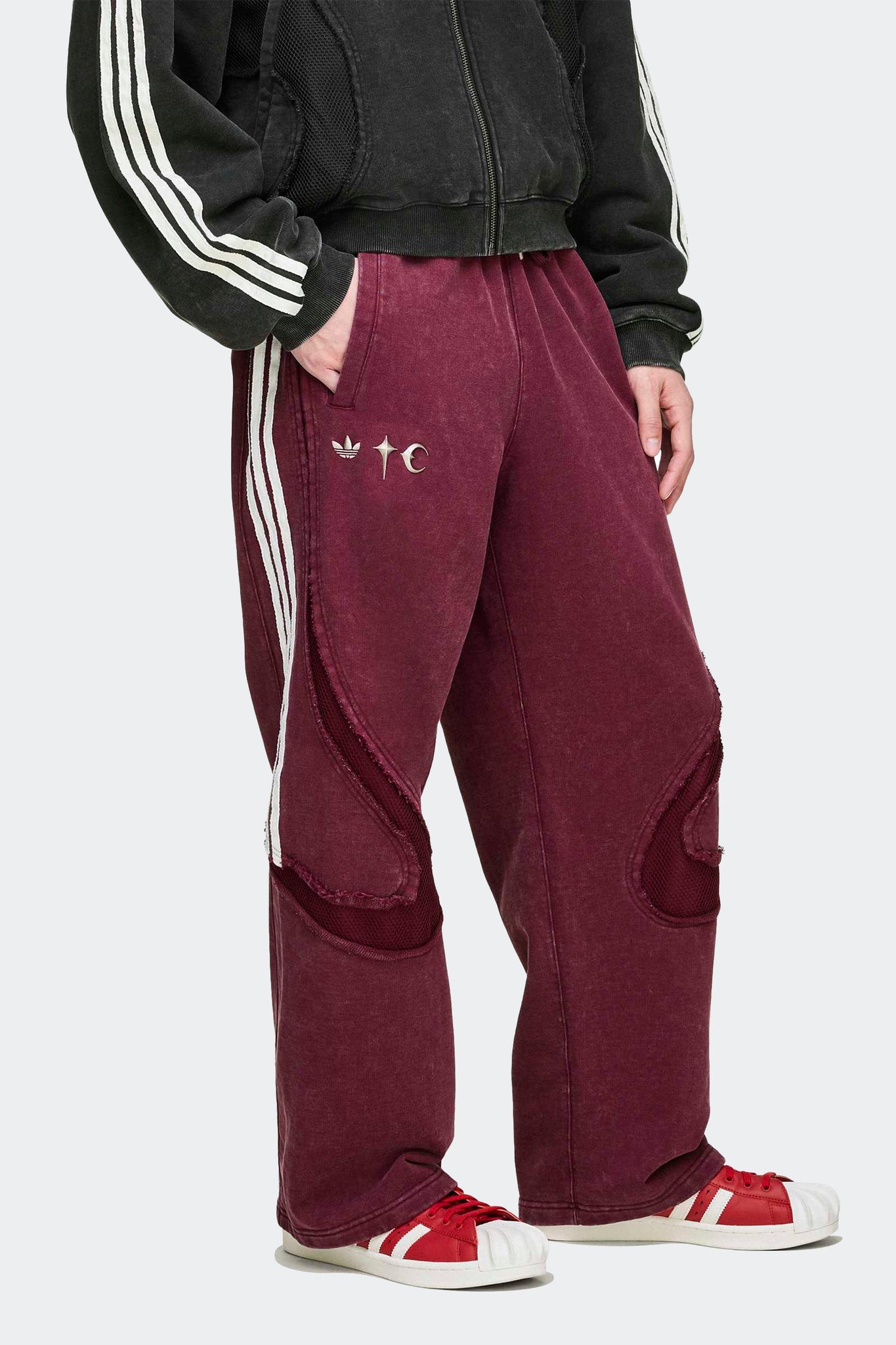 THUG CLUB SWEATPANTS