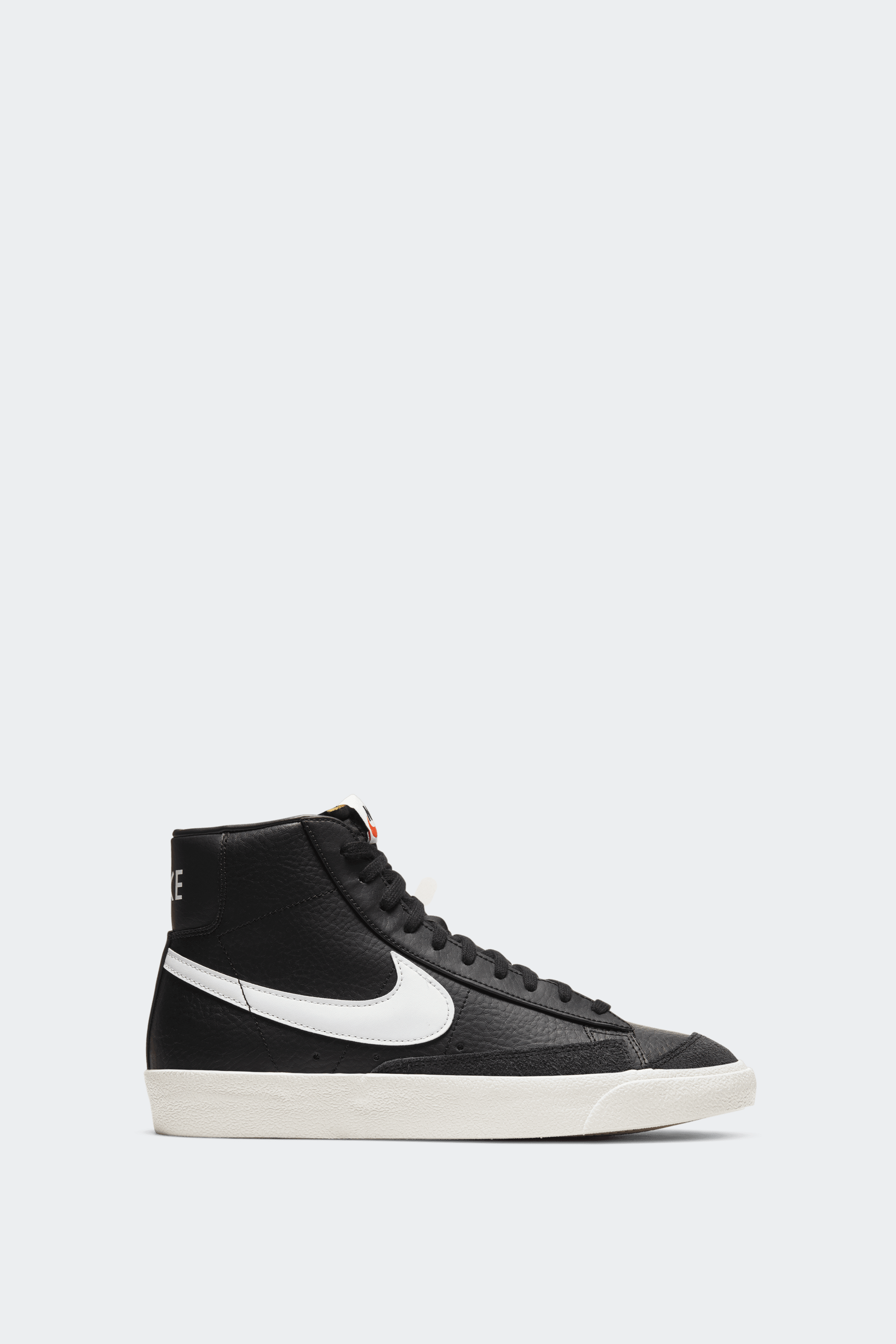 BLAZER MID 