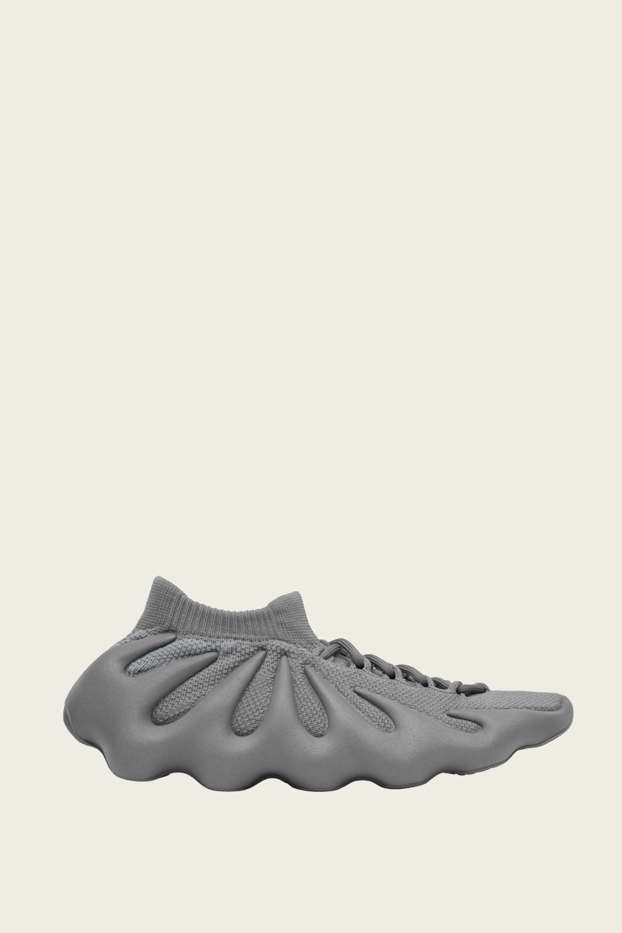 YEEZY 450 – Sesinko