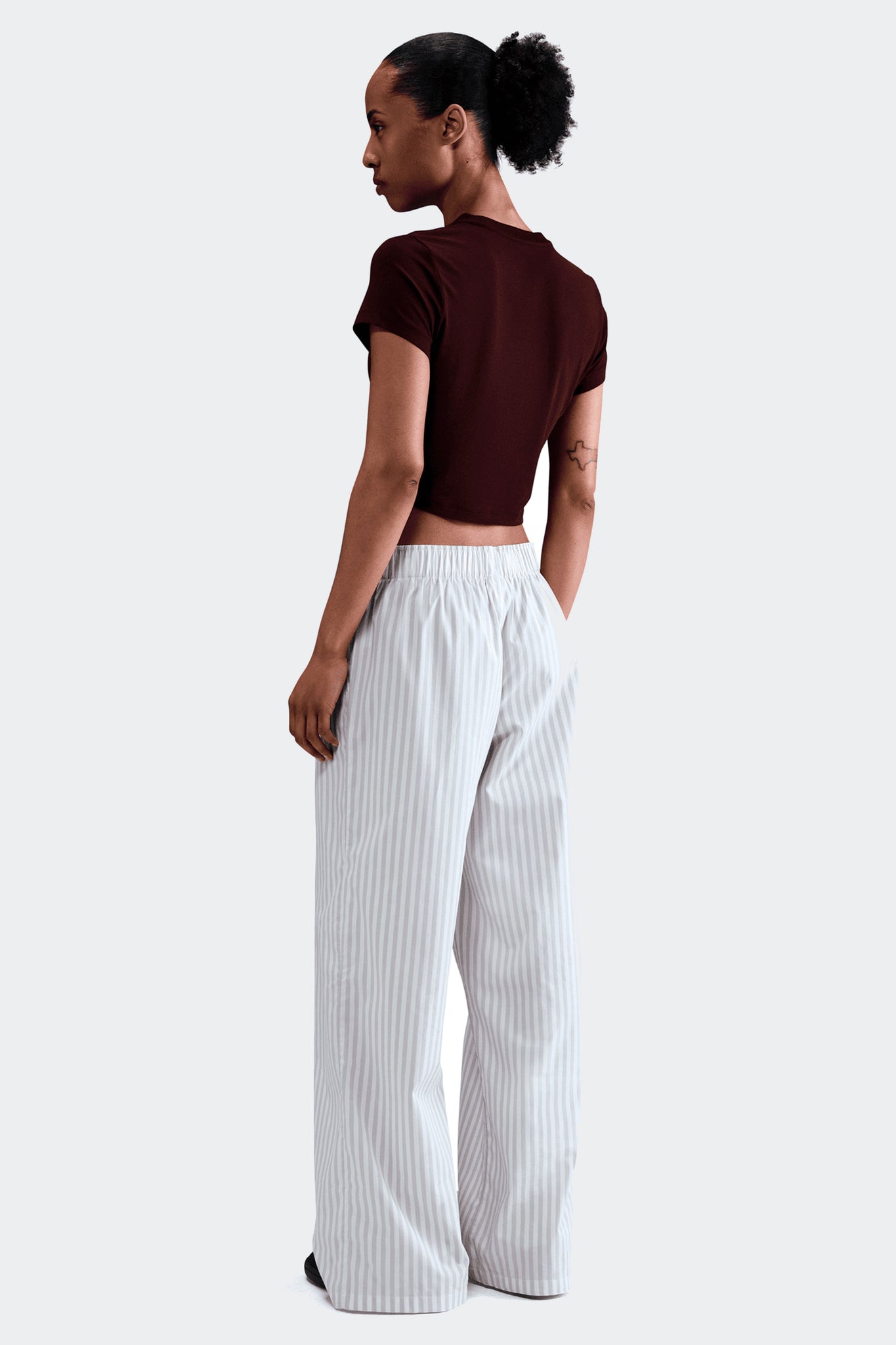 W NSW CHILL KNIT TEE