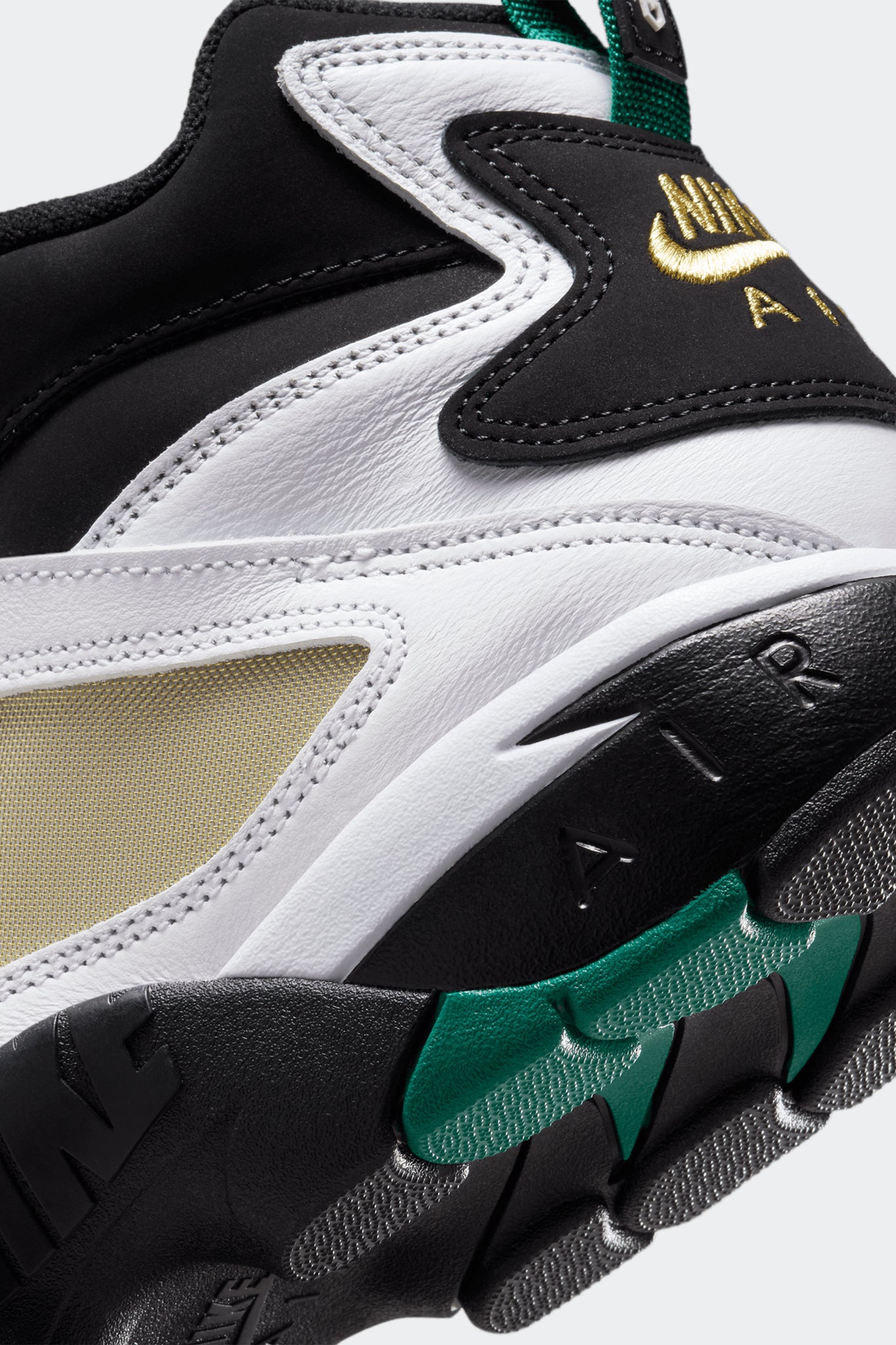 AIR DIAMOND TURF '93