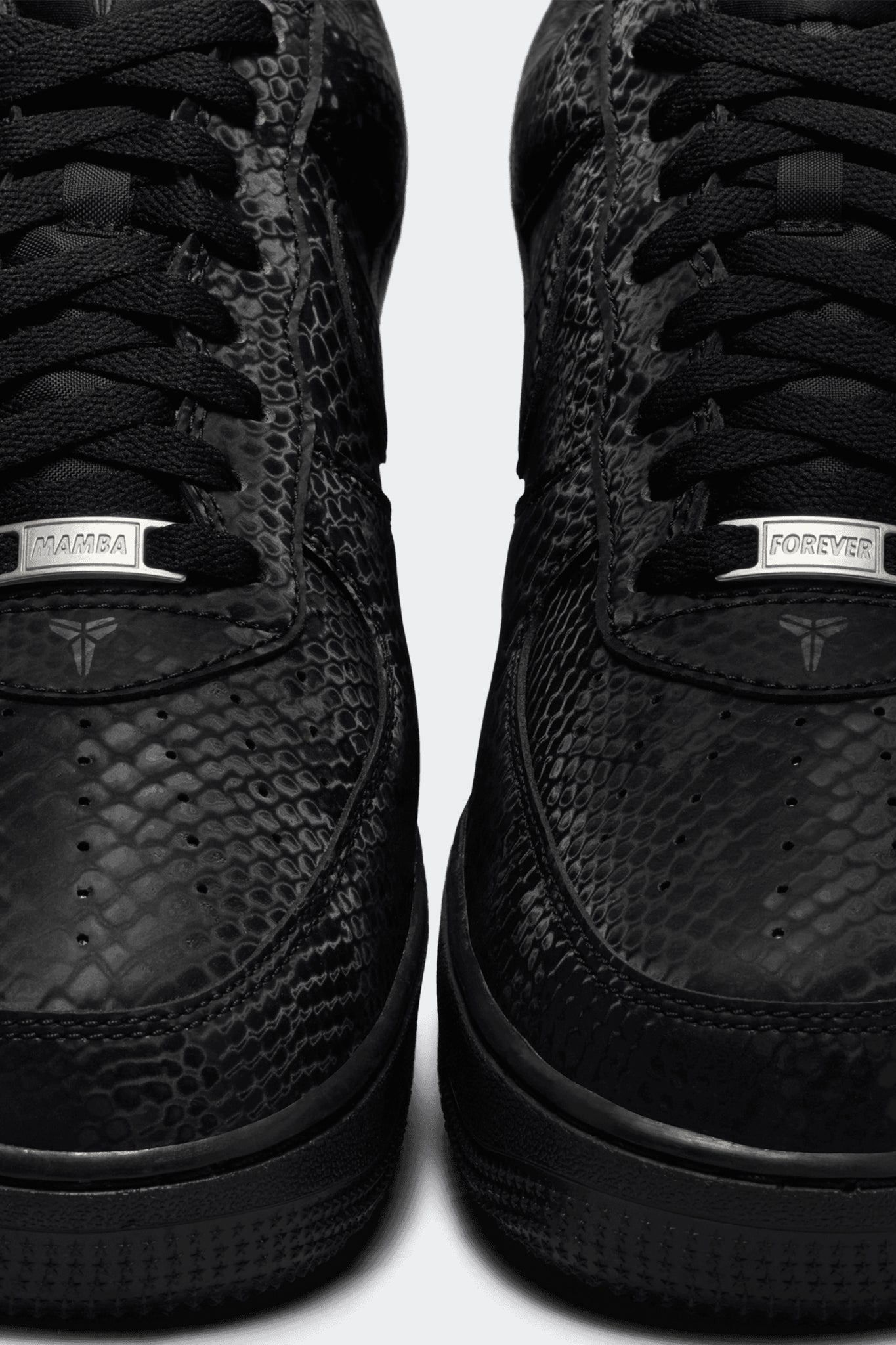 KOBE AIR FORCE 1 LOW