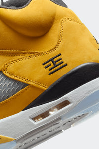 AIR JORDAN 5 RETRO