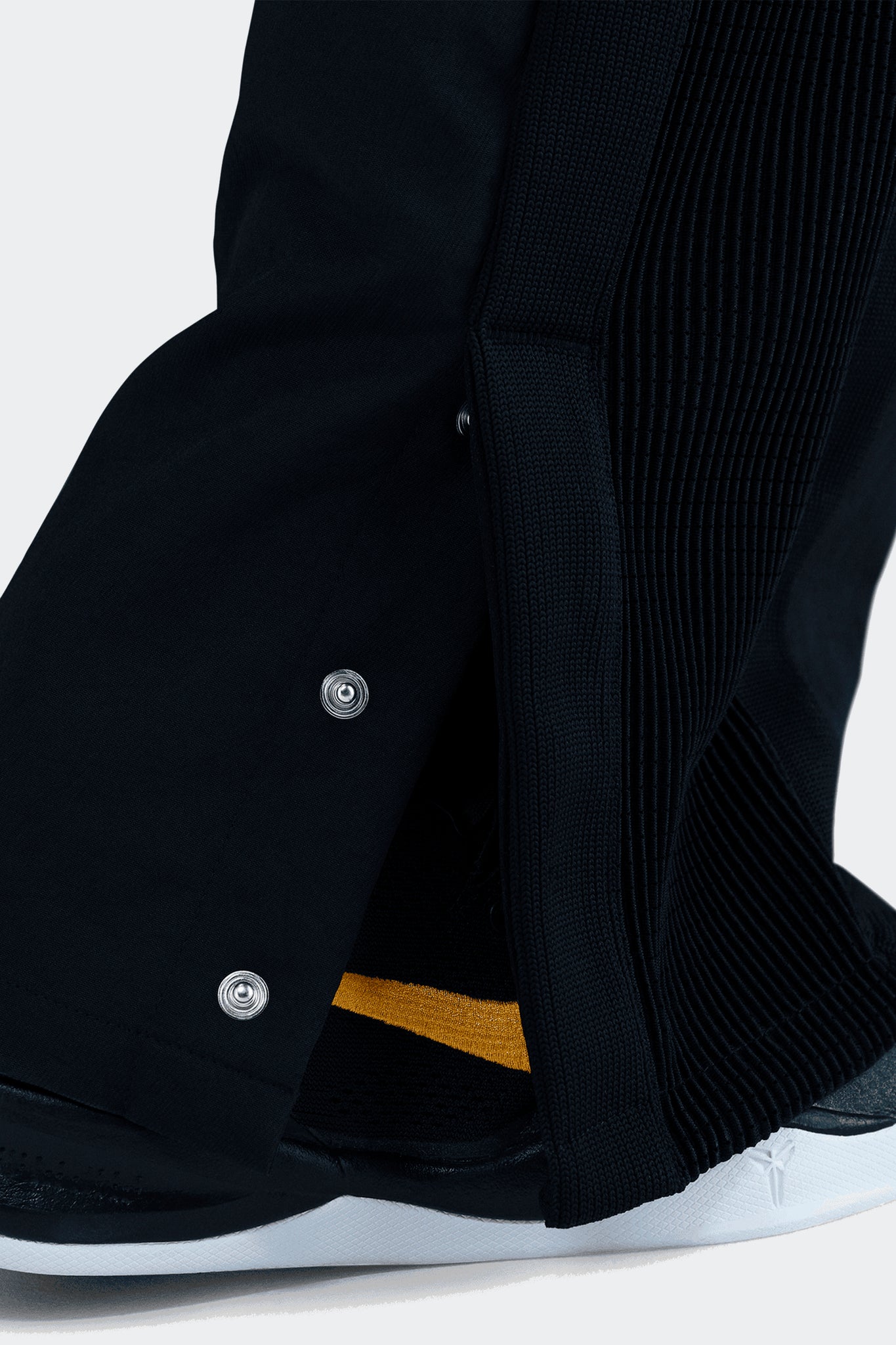 KOBE PLEATED PANTS