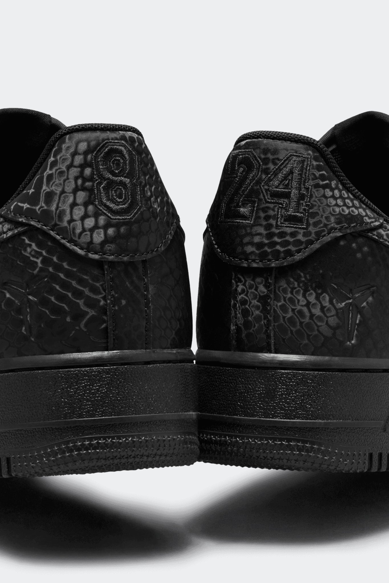 KOBE AIR FORCE 1 LOW