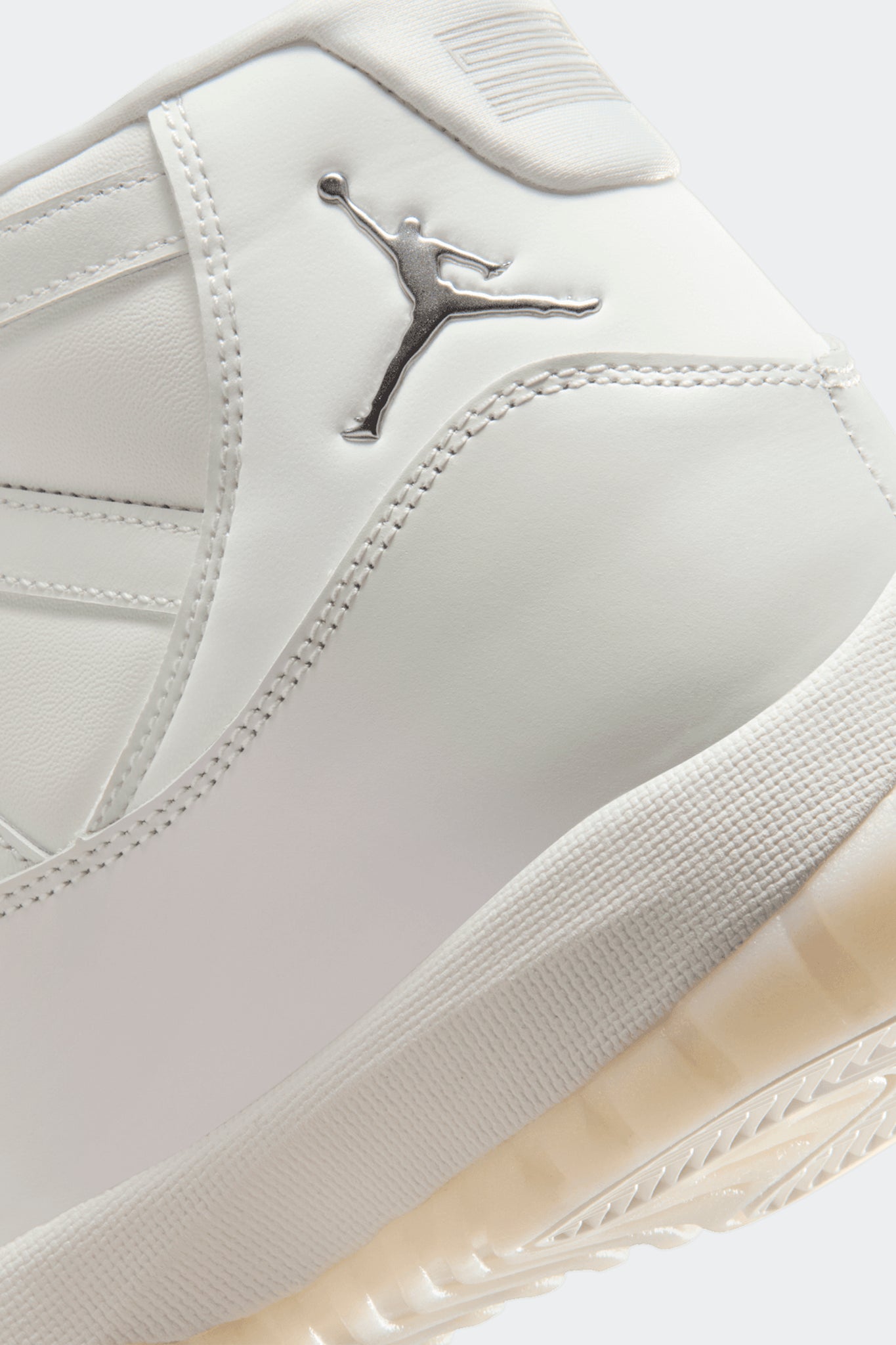 W AIR JORDAN 11 RETRO