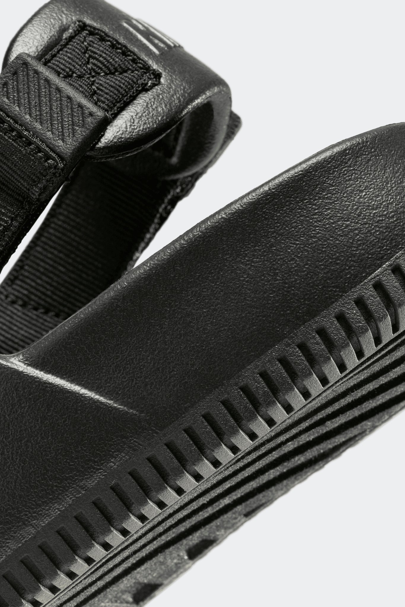 W CALM MULES