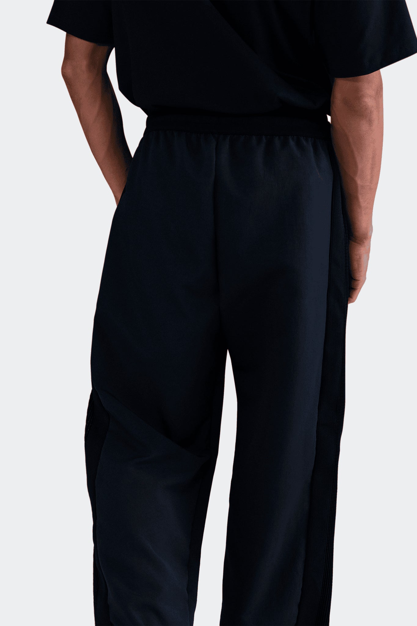 KOBE PLEATED PANTS