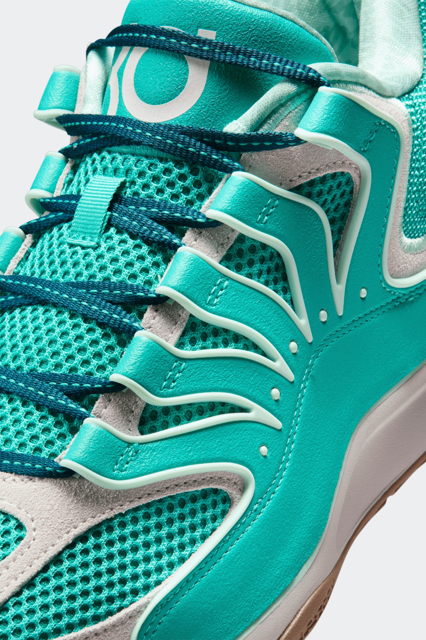 KD18