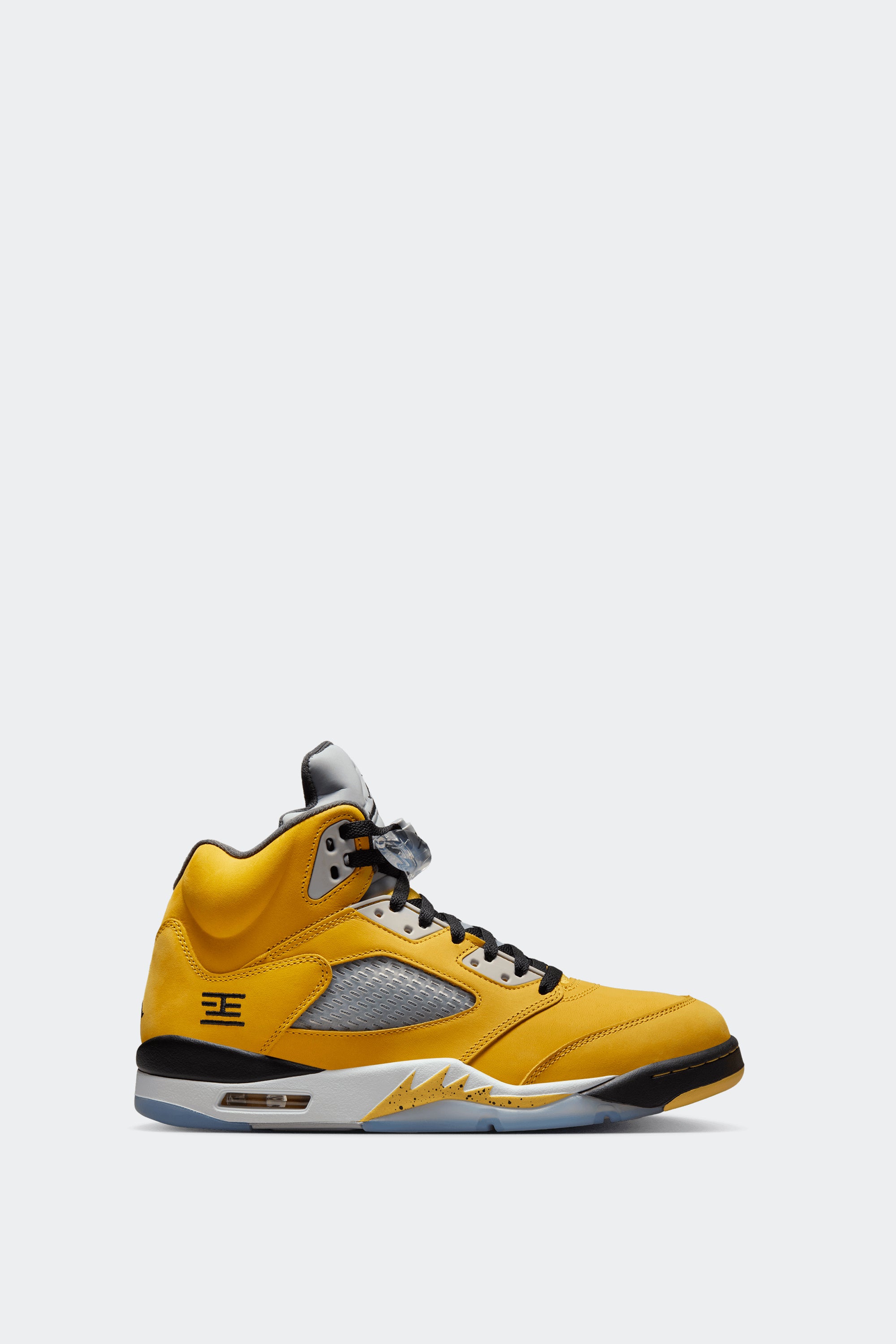 AIR JORDAN 5 RETRO – Sesinko