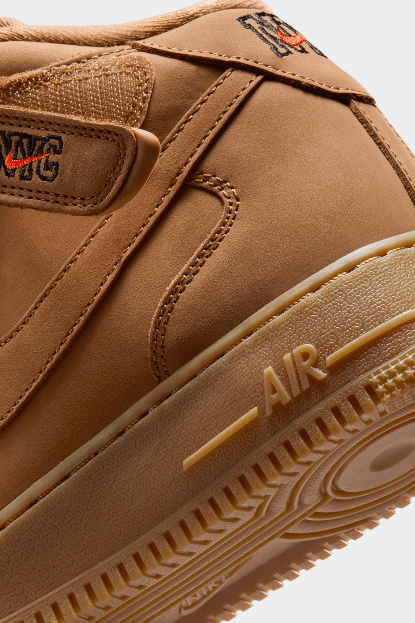 AIR FORCE 1 MID '07 PREMIUM