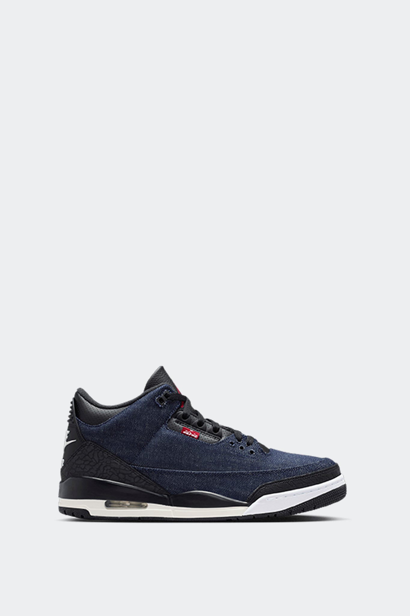 AIR JORDAN 3 X LEVI