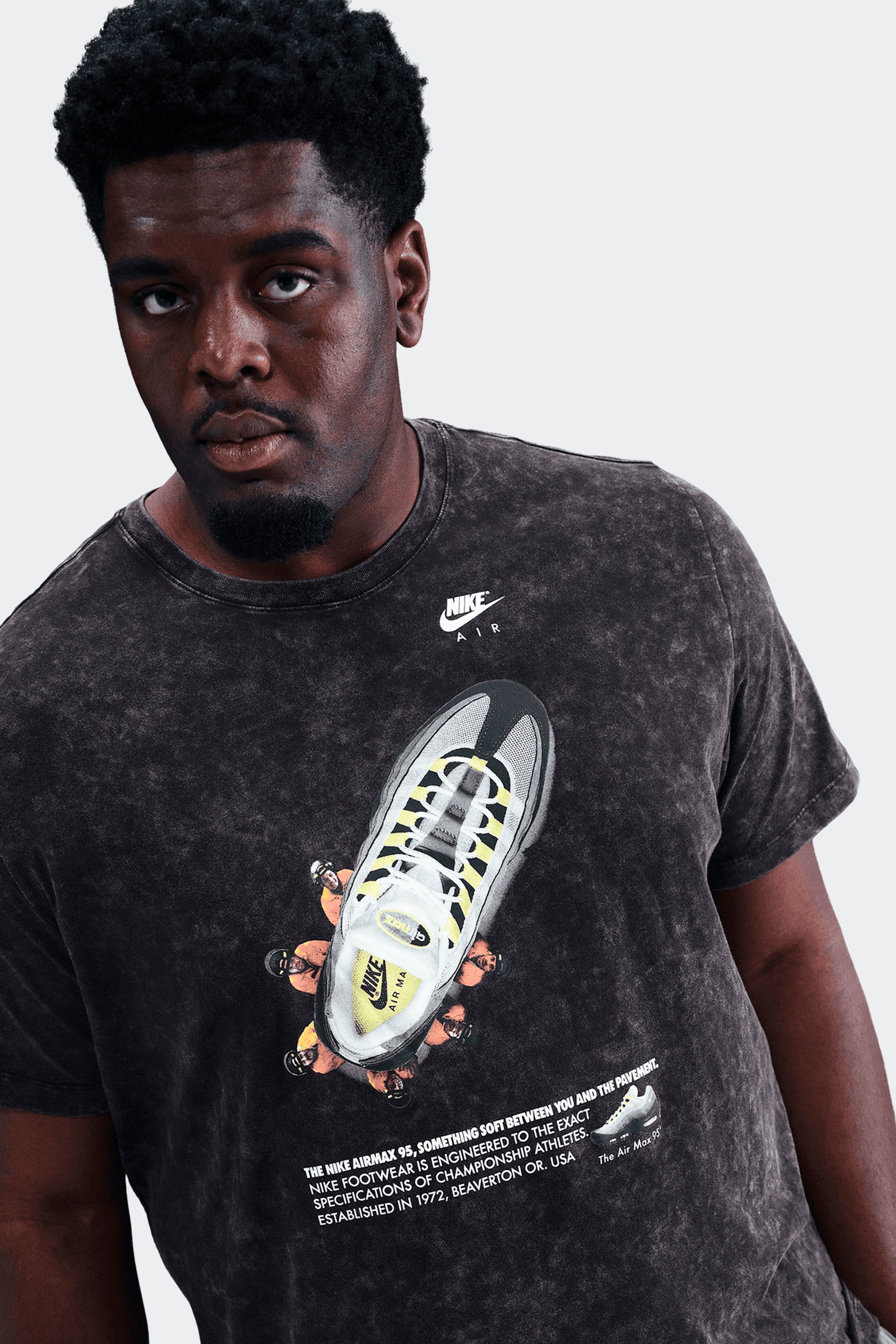 【海外限定】NIKE airmax Tシャツ NIKE Men\u0027s NSW Air Max T-Shirt, Black, M : : Clothing