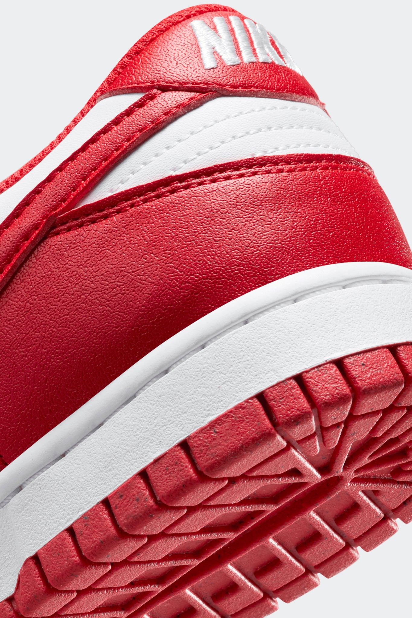 W DUNK LOW NEXT NATURE
