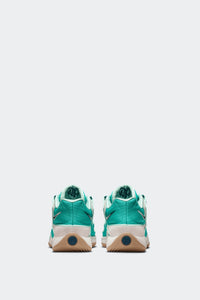 KD18