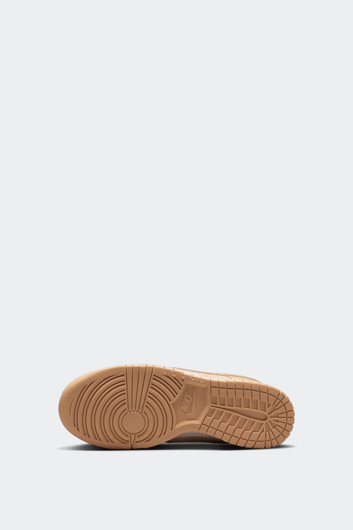 W DUNK LOW