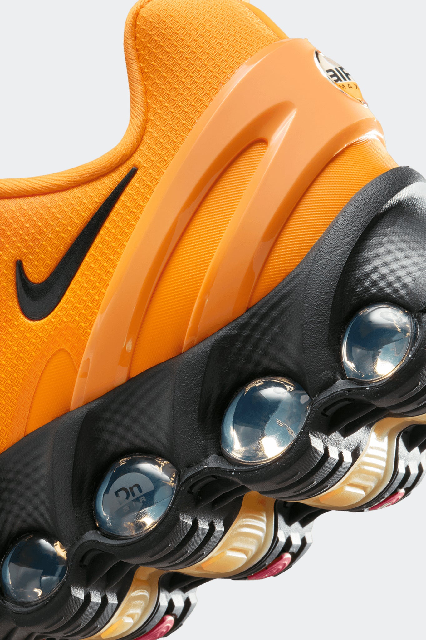 AIR MAX DN8
