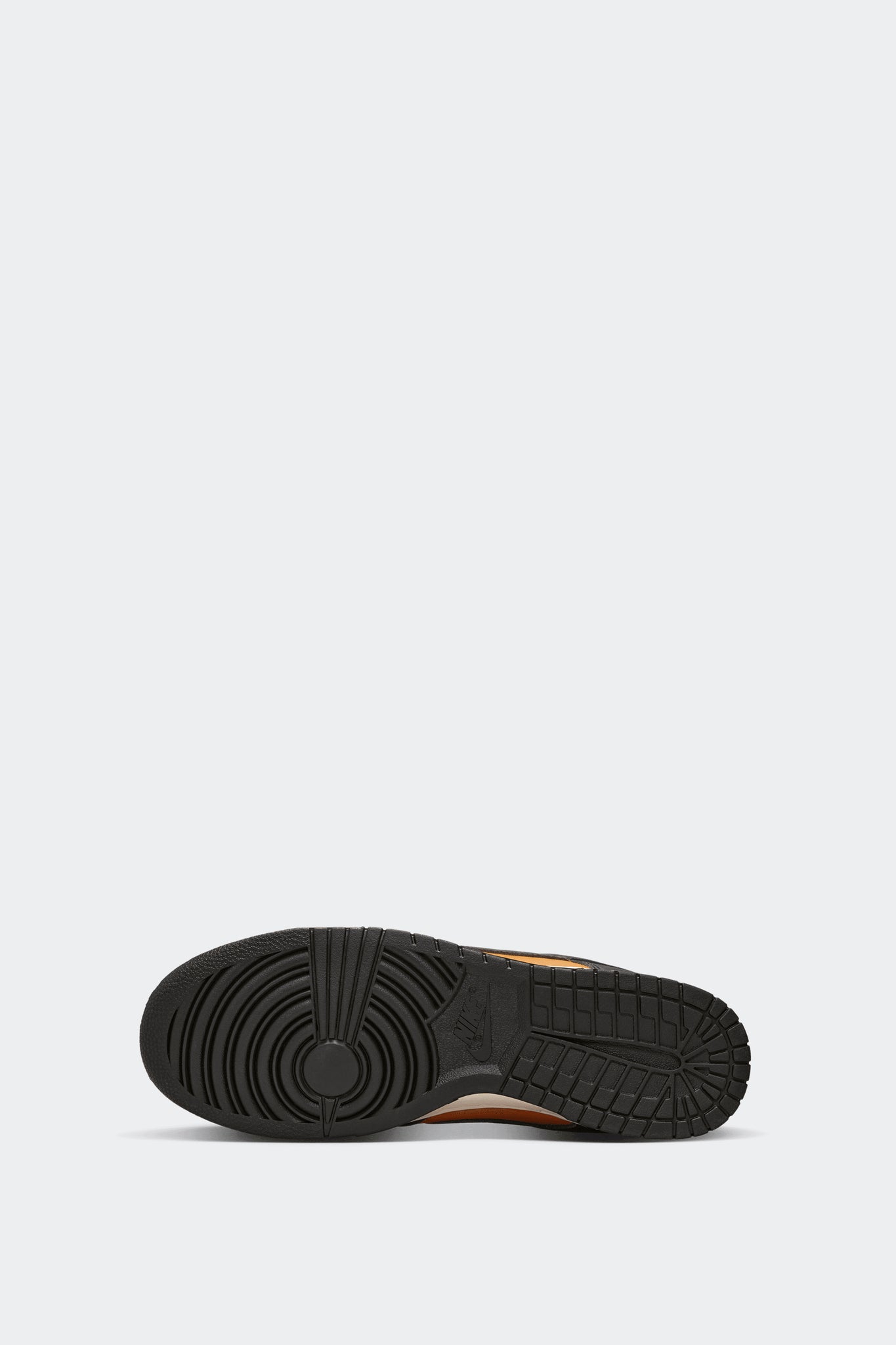 DUNK LOW RETRO
