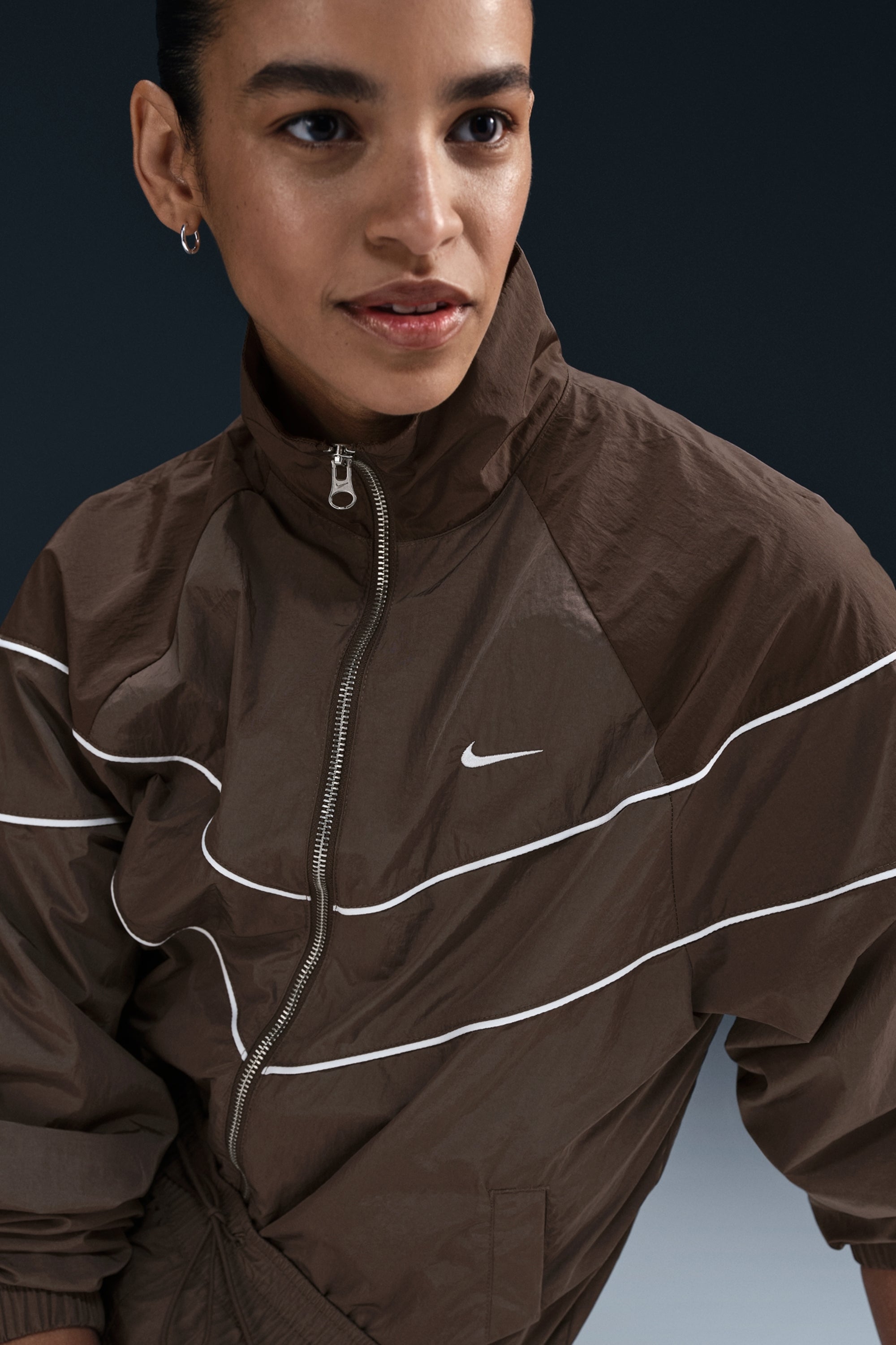 W WINDRUNNER WOVEN JACKET – Sesinko