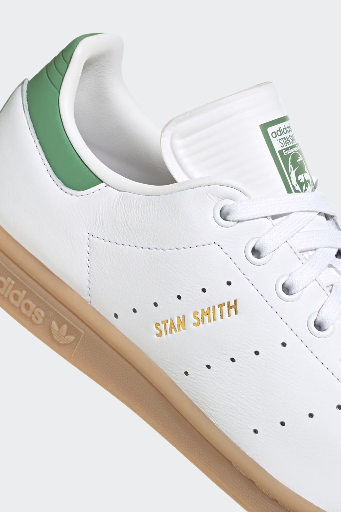 STAN SMITH