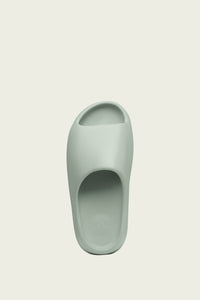 YEEZY SLIDE