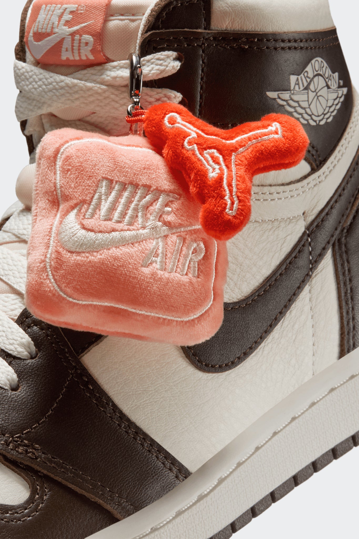 W AIR JORDAN 1 RETRO HIGH OG