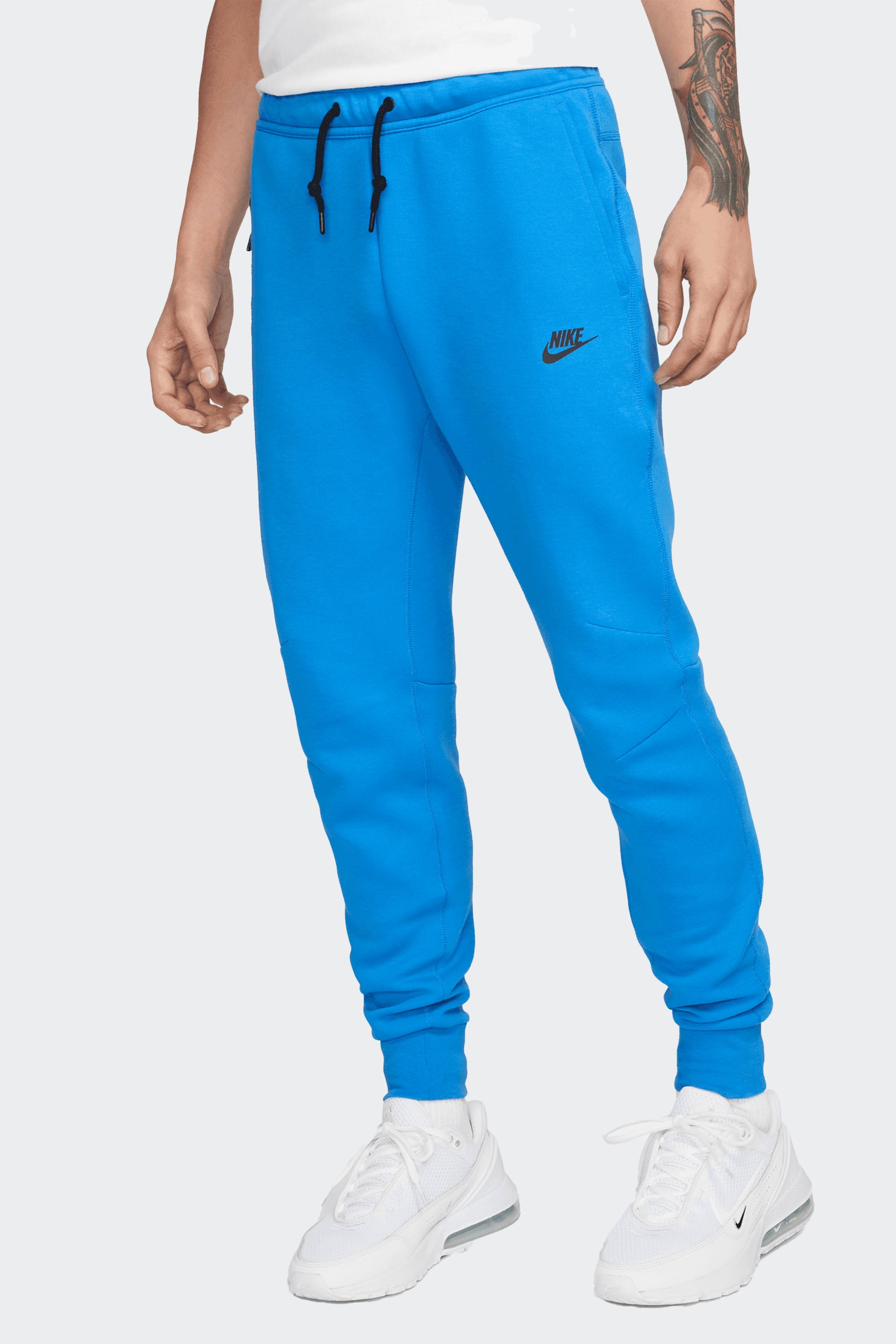 Nsw tech fleece jogger best sale