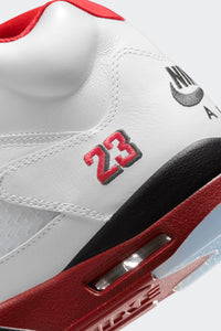 AIR JORDAN 5 RETRO