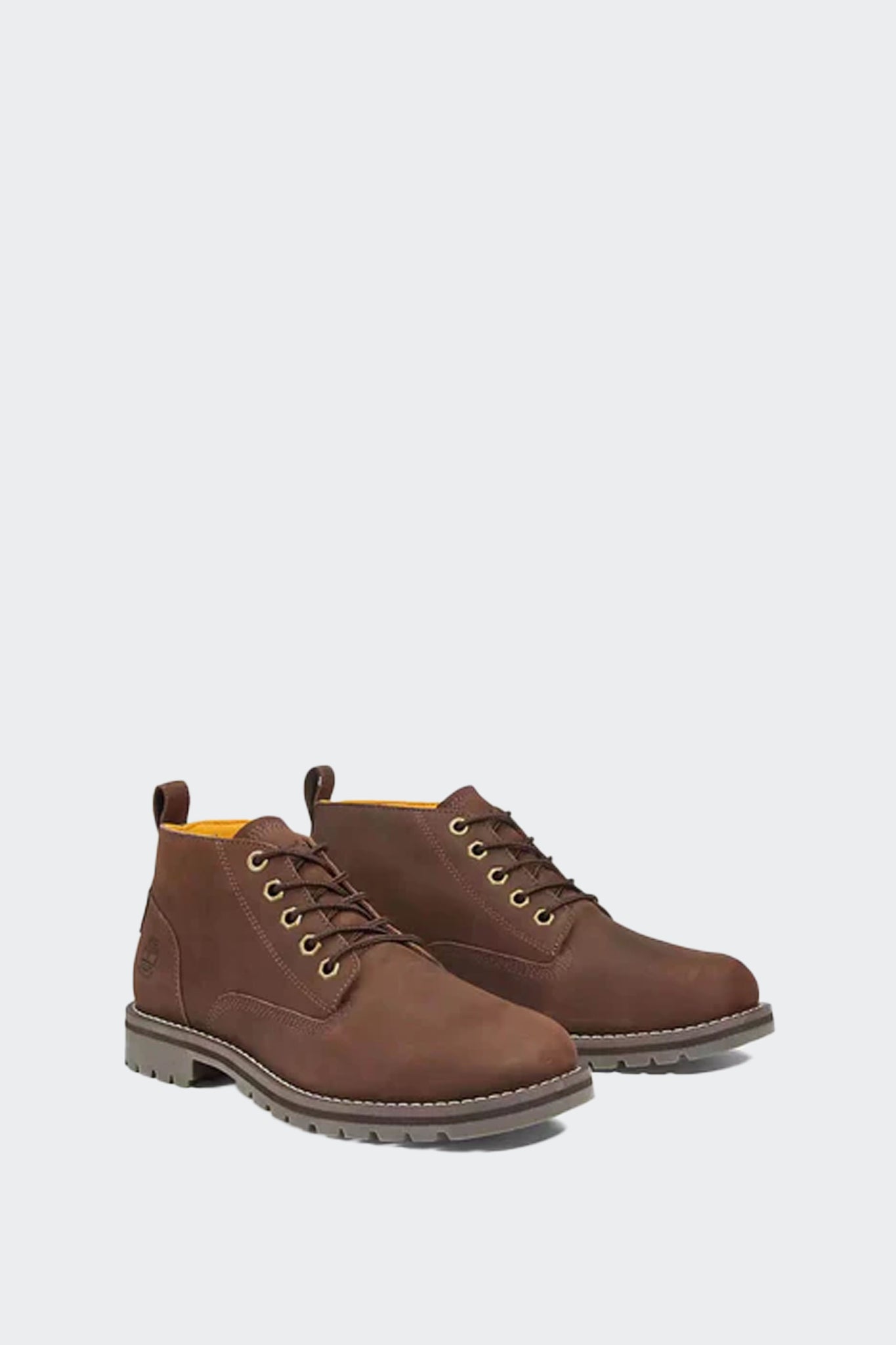 CHUKKA BOOTS