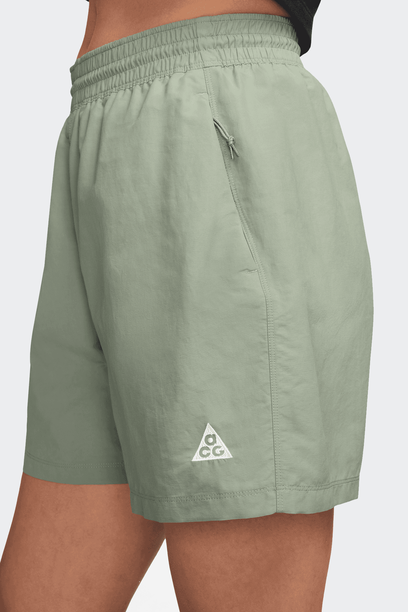 W ACG SHORTS