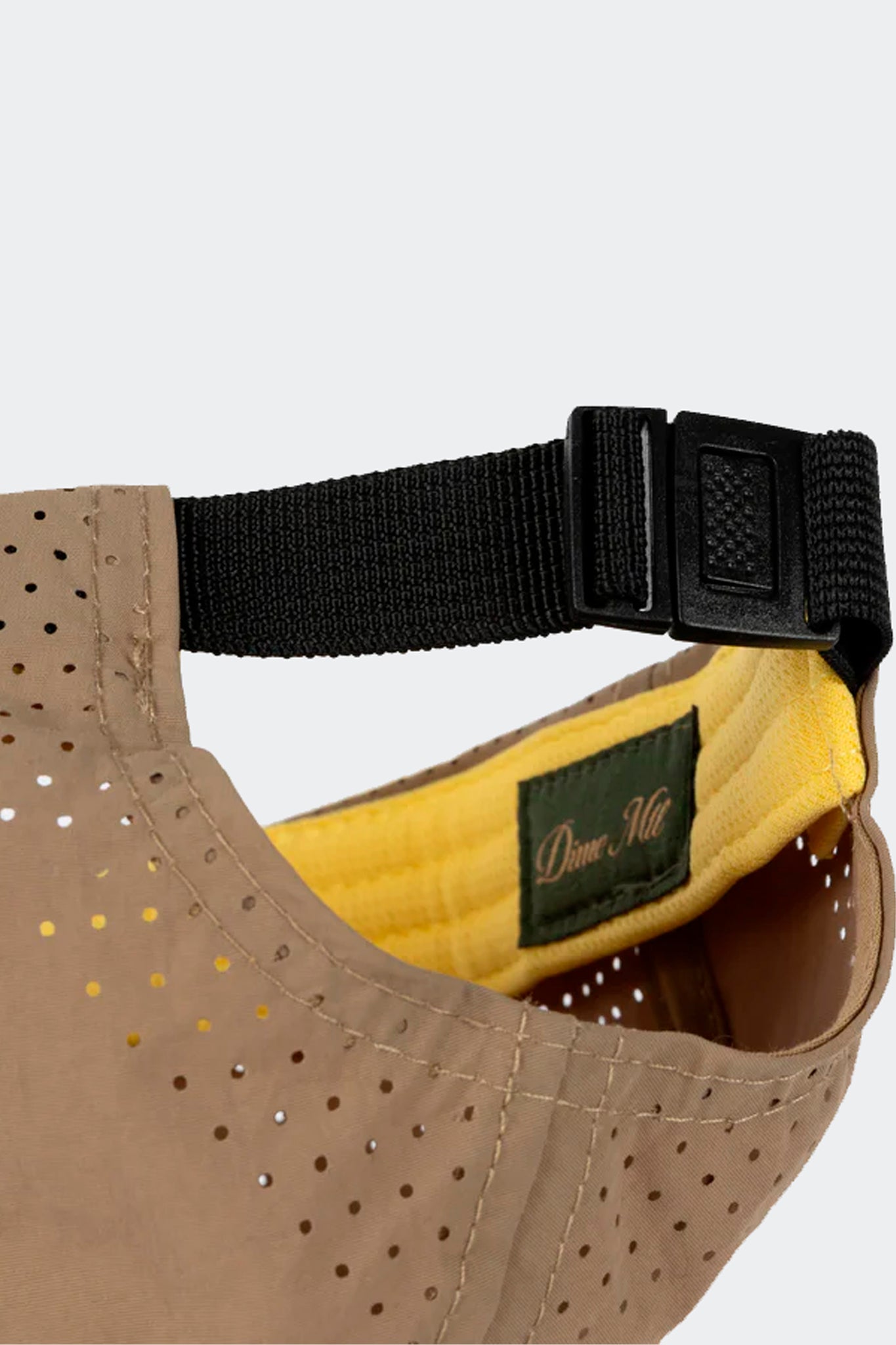 CURSIVE TECH CAP