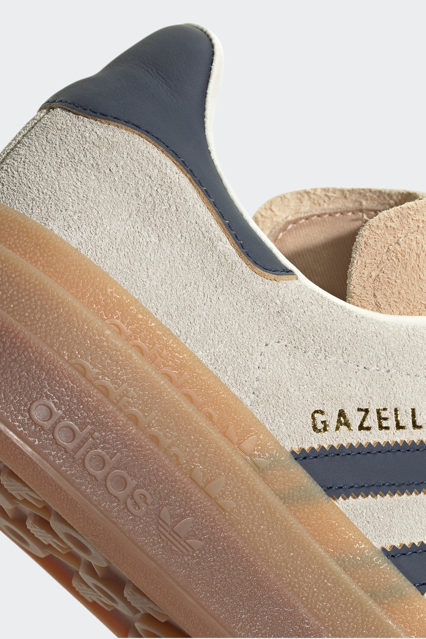 W GAZELLE BOLD