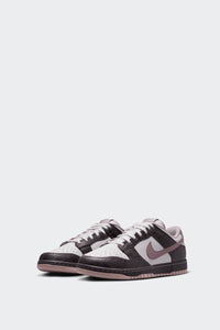 DUNK LOW SE