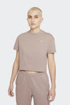 W NIKELAB ESSENTIAL TEE